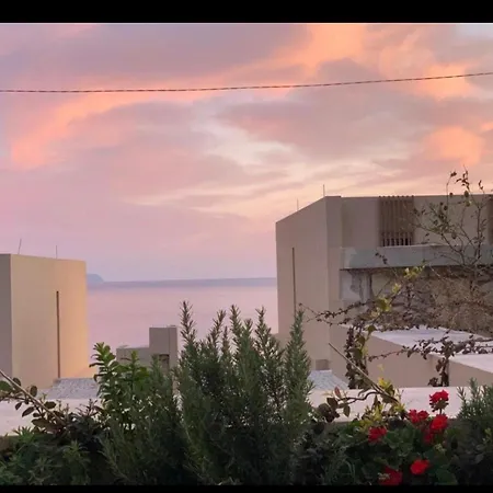 Coast Palace * Himare