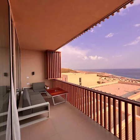Coast Palace *
